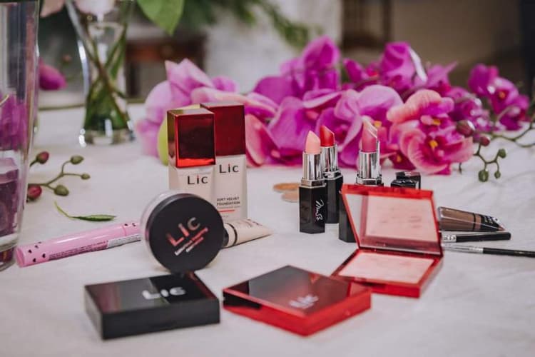 Обзор декоративной косметики LIC