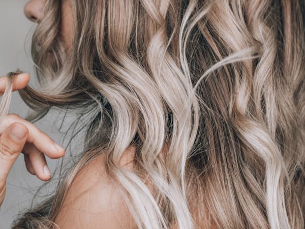 Как серебристо-белый ополаскиватель от C:EHKO борется с желтизной волос