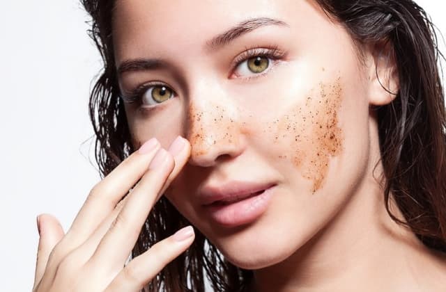 Как очистить кожу зимой: все секреты пилинга