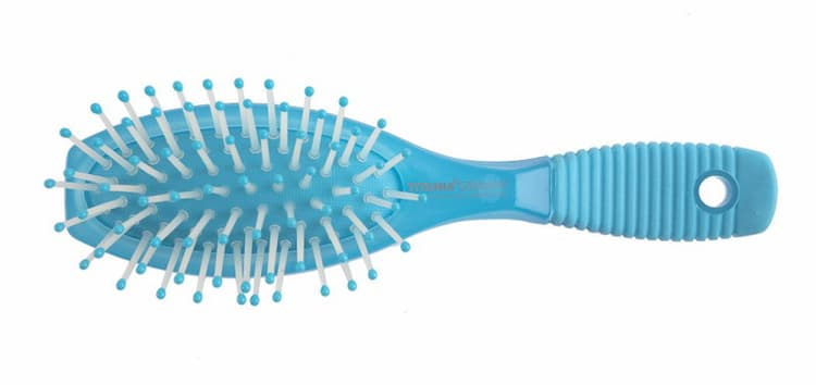 Titania Щетка массаж. малая руч. рифл., нейлон. зуб., 7-рядная