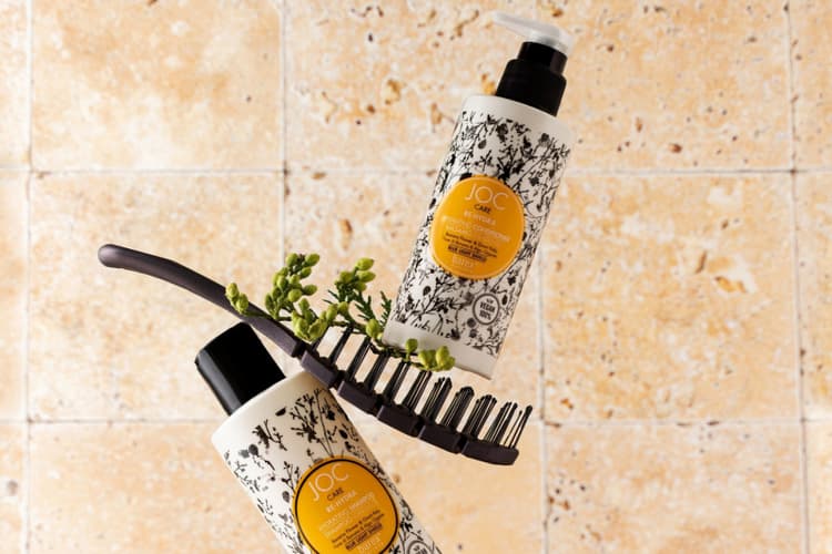 Увлажняющий шампунь Barex JOC CARE RE-HYDRA с цветком банана и гигантской водорослью