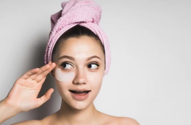 Как выбрать патчи для век?