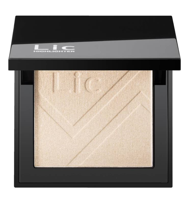 LIC Хайлайтер Highlighter (01 Milky way) 9 гр.