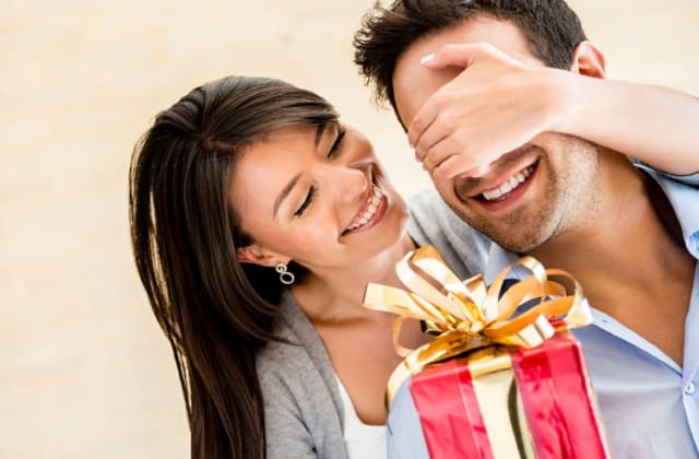 Неужели подарок на 23 февраля может быть оригинальным и полезным?