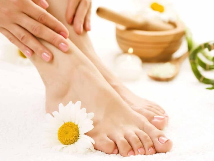 Уход за кожей ног. Советы, рекомендации. Обзор средств