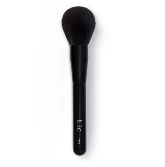 LIC Кисть для пудры Makeup Artist Brush T03