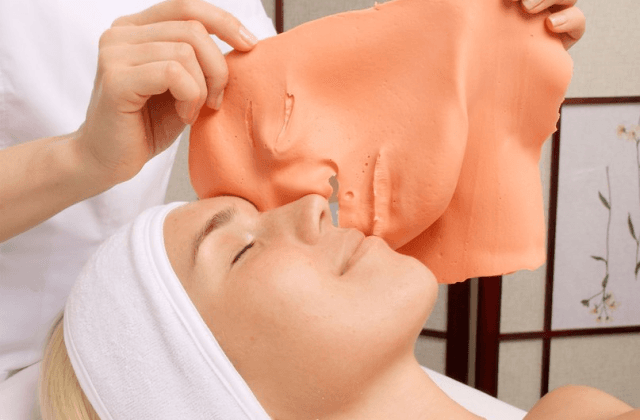 На страже молодости и красоты: альгинатные маски ALGOMASK 