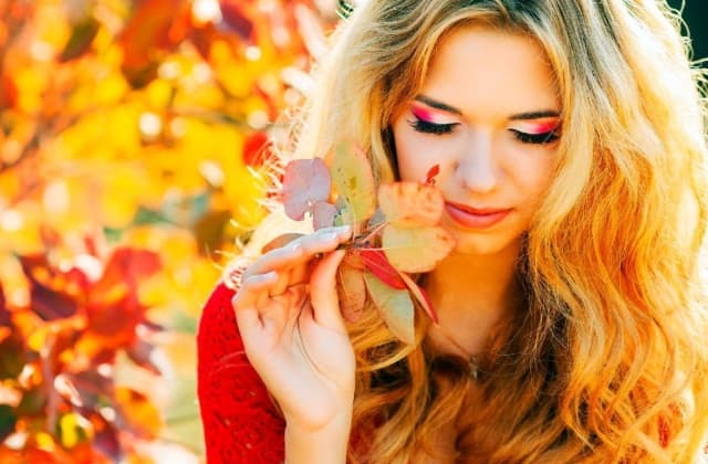 Осенний уход № 4: Парафинотерапия: скраб, тоник, парафин и варежки и носочки для парафинотерапии, крем флюид